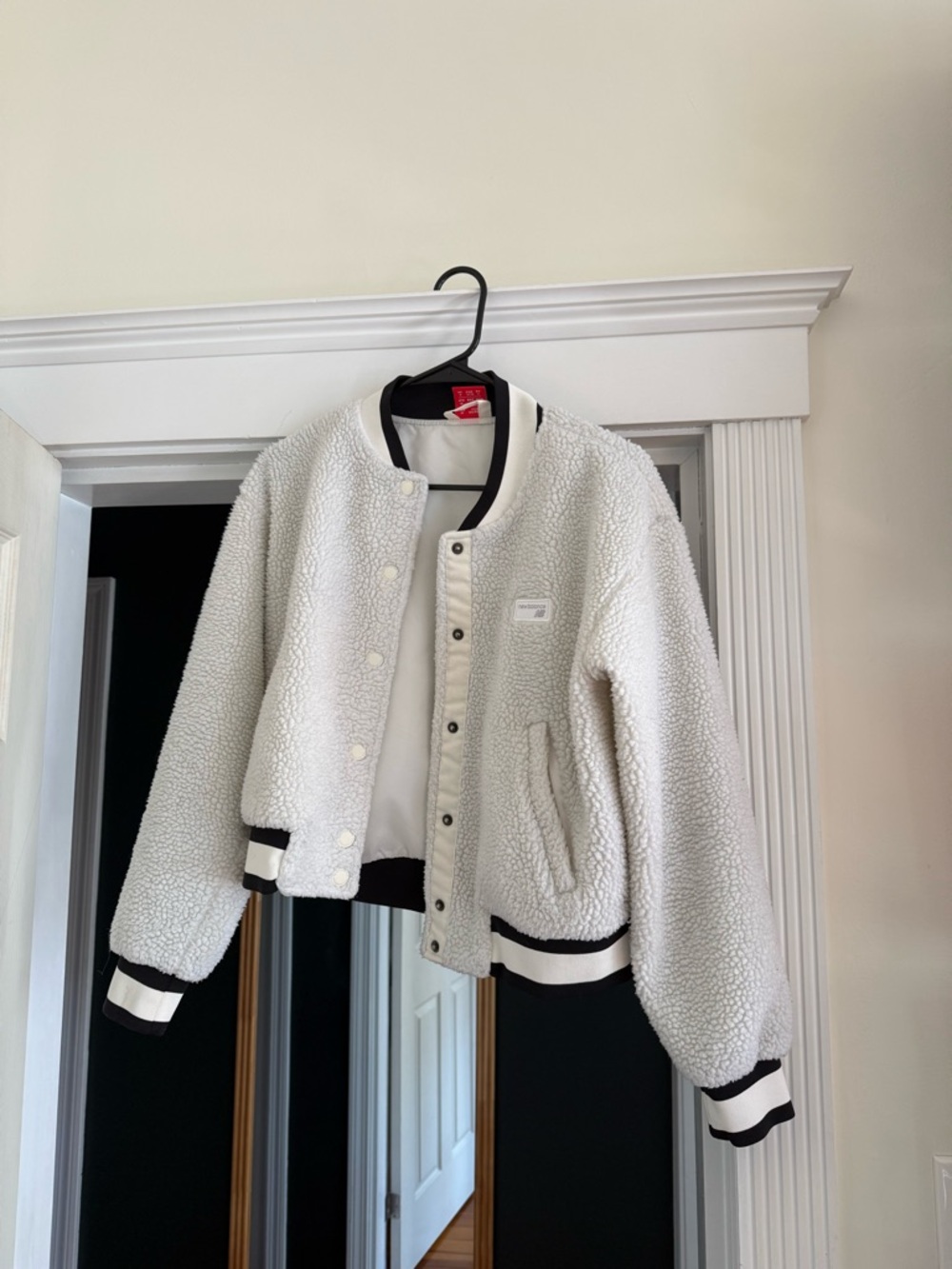 New Balance Sherpa Fleece Jacket – White Varsity Style – Size Small